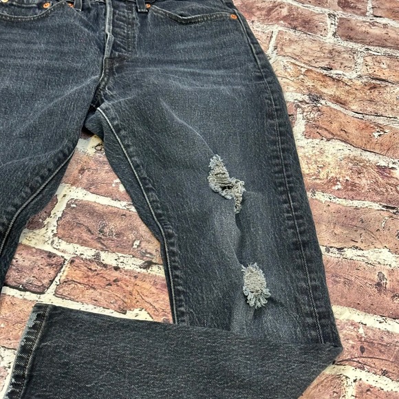 Levis Levi's 501 Skinny Dark Indigo Wash 24 Y2K Grunge Model Off Duty, Grunge - Picture 9 of 16